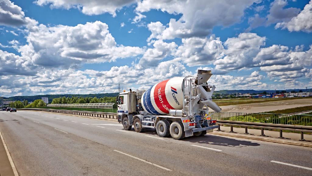 Продажи CEMEX по итогам первого квартала выросли на 2 %, до 3,1 млрд долларов США