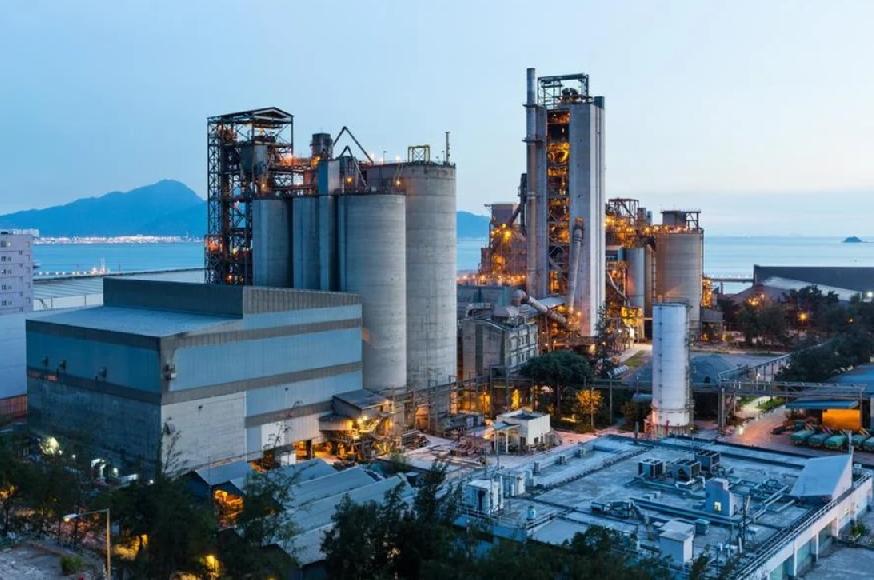 В Ираке ввели в эксплуатацию цементный завод VAN Cement Plant