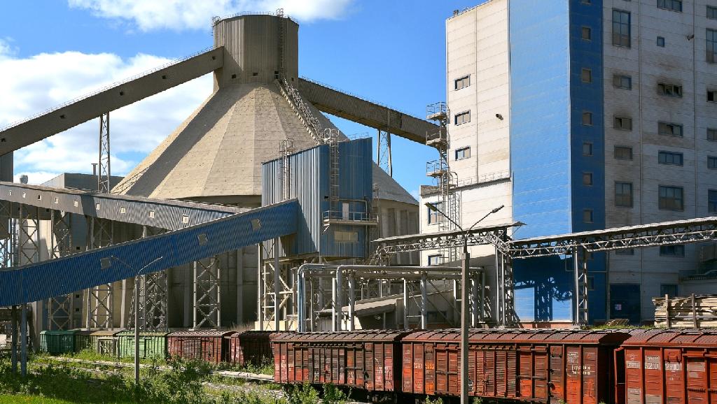Стоимость импорта выросла на 12,5 %, до 9,74 млн долларов США.