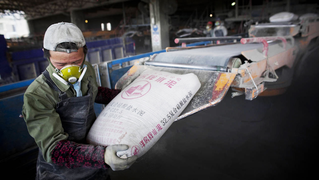 Продажи цементной продукции в I полугодии 2021 года составили 17,5 млн тонн
