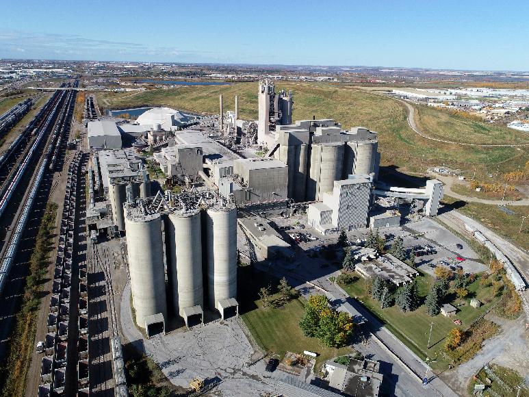 Североамериканская дочерняя компания HeidelbergCement, Lehigh Cement, и Enbridge Inc. объявили о подписании меморандума о взаимопонимании для сотрудничества в проекте по хранению CO2 для цементного завода Lehigh в Эдмонтоне, Альберта