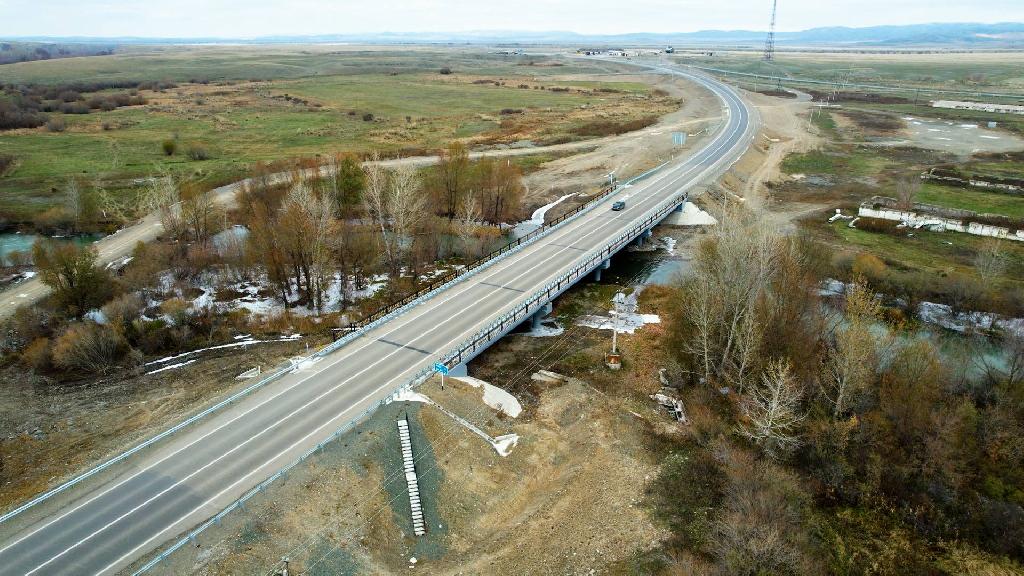 Открыто движение по всей протяженности автодороги, соединяющей Казахстан и Китай