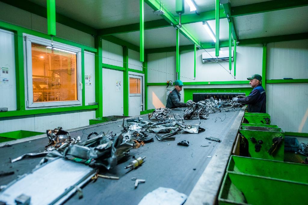 Утверждена отраслевая программа по применению вторсырья в промышленности: его доля к 2030 году достигнет 34 %
