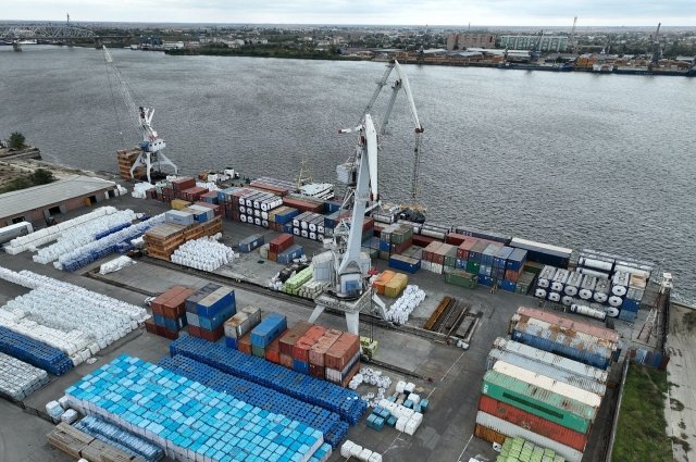Астраханские порты нарастили перевалку грузов на 52 %