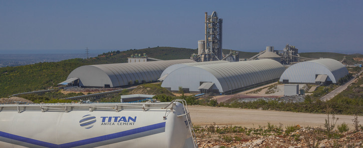 В первые девять месяцев 2021 года на всех рынках TITAN Group был зафиксирован устойчивый рост объемов производства продукции, что привело к увеличению выручки Группы. 