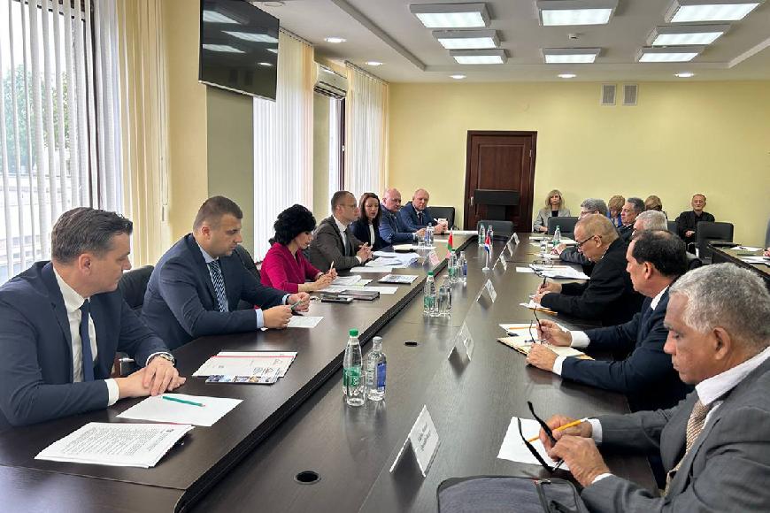 Вопросы взаимодействия в строительной отрасли между Беларусью и Кубой обсудили в Минстройархитектуры