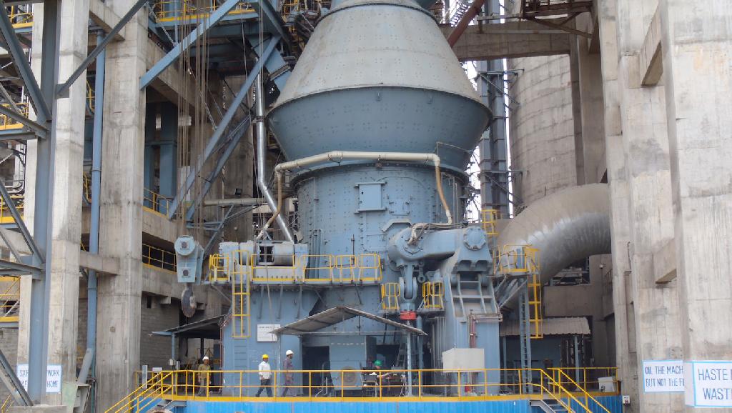 Индийская UltraTech Cement закупит оборудование для расширения мощностей