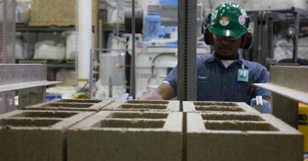 lafargeholcim-i-solidia-iz-ssha-nachinayut-postavki-tsementa-s-ponizhennym-soderzhaniem-co2