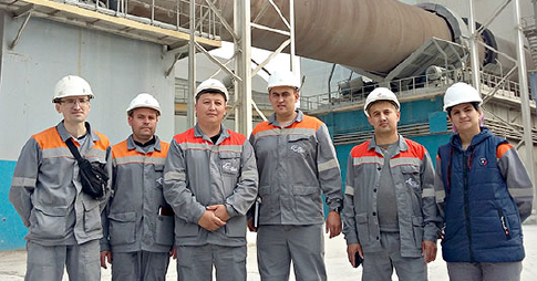 Цементники завода Ахангаранцемент