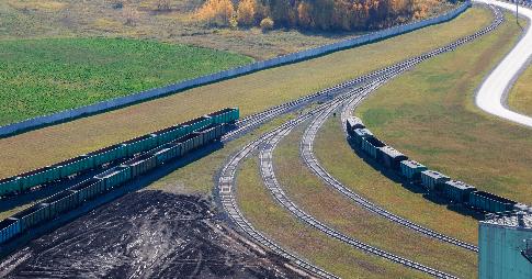 rossiyskiy-docherniy-kholding-buzzi-unicem-slk-cement-priobrel-100-vagonov-tsementovozov-