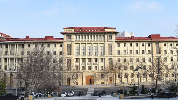 Власти Азербайджана продлили таможенные льготы на импорт цемента в страну
