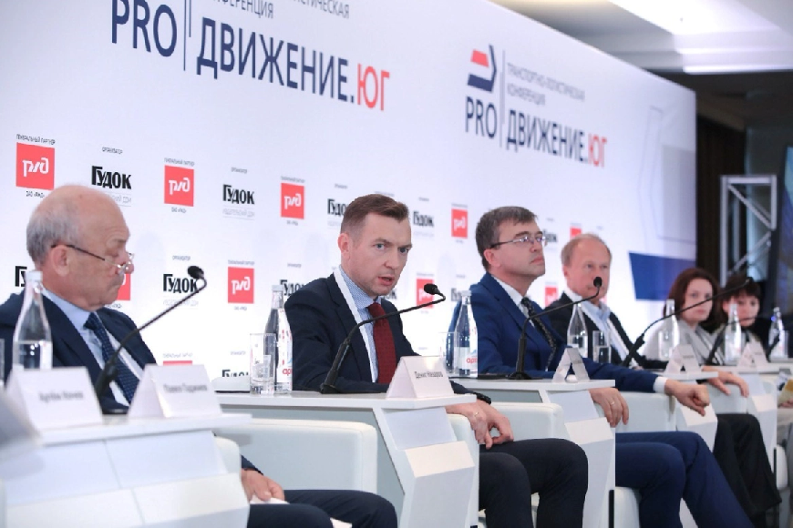 ЦЕМРОС и РЖД договорились обсудить использование терминалов для перевалки цемента