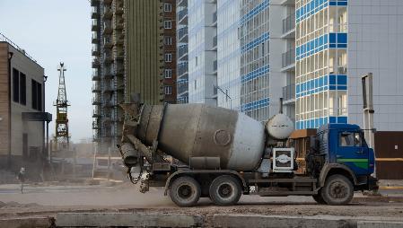 потребление цемента В России 