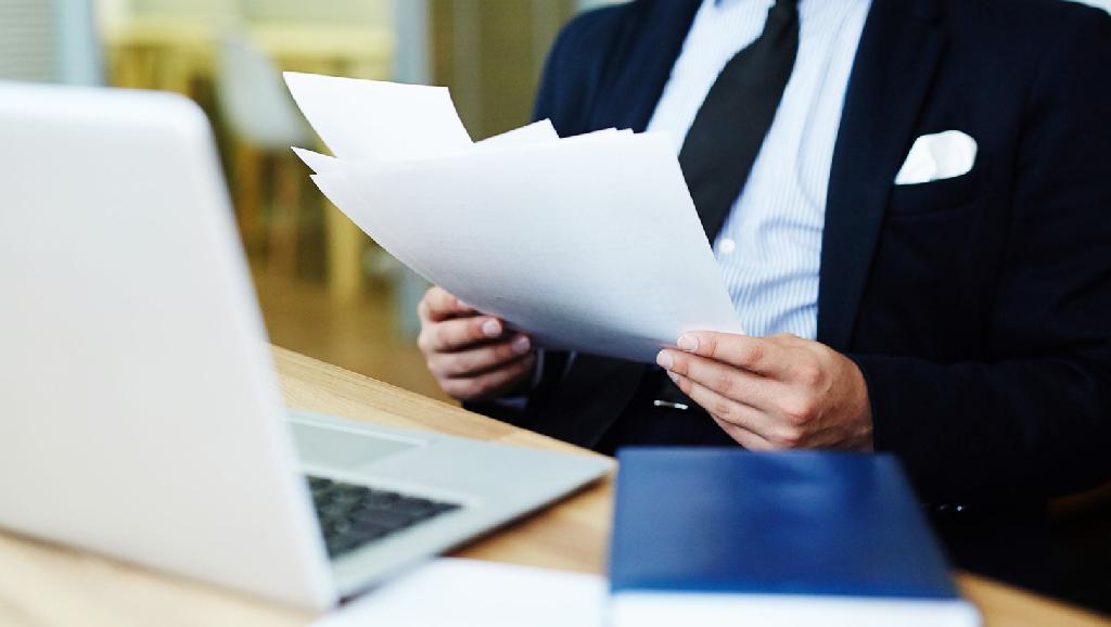 Доля государства в уставных фондах 10 открытых акционерных обществ увеличена на сумму государственной поддержки