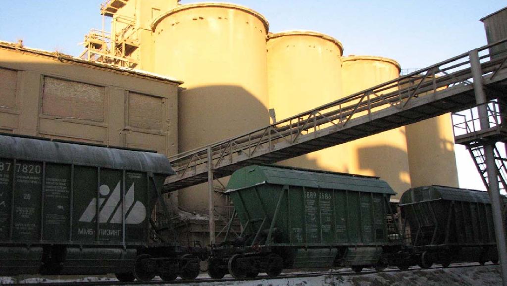 Экспортные поставки российских производителей цемента выросли в январе-ноябре на 7 %.