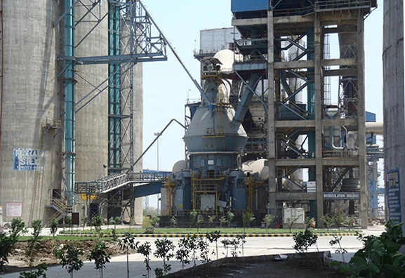 Индийская компания My Home Cement установила вертикальную валковую мельницу