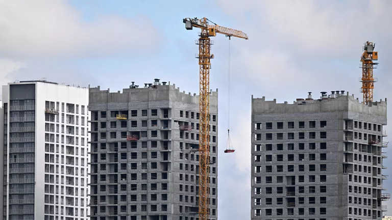 Ввод жилья в России за десять месяцев вырос почти на 2 % 
