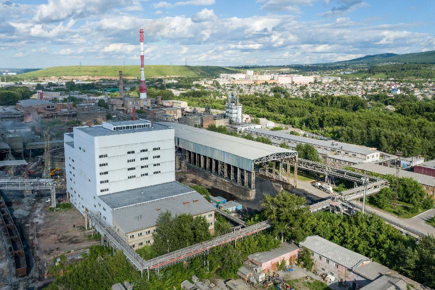 Сибирский ангарск. Заводы в Сибири. Цементный завод 2 человека. Фото Ангарска Иркутской области. Иркутск база регион.