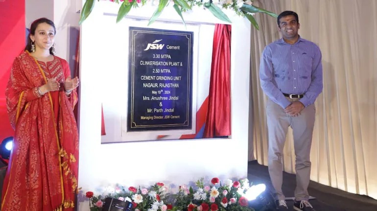 Компания JSW Cement запустила новый завод в Нагауре (Индия)