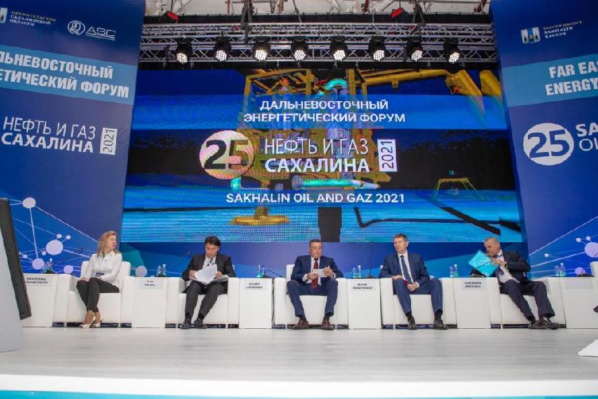 В ходе эксперимента власти также рассмотрят вопрос о системе и методике распределения квот на выбросы парниковых газов. 