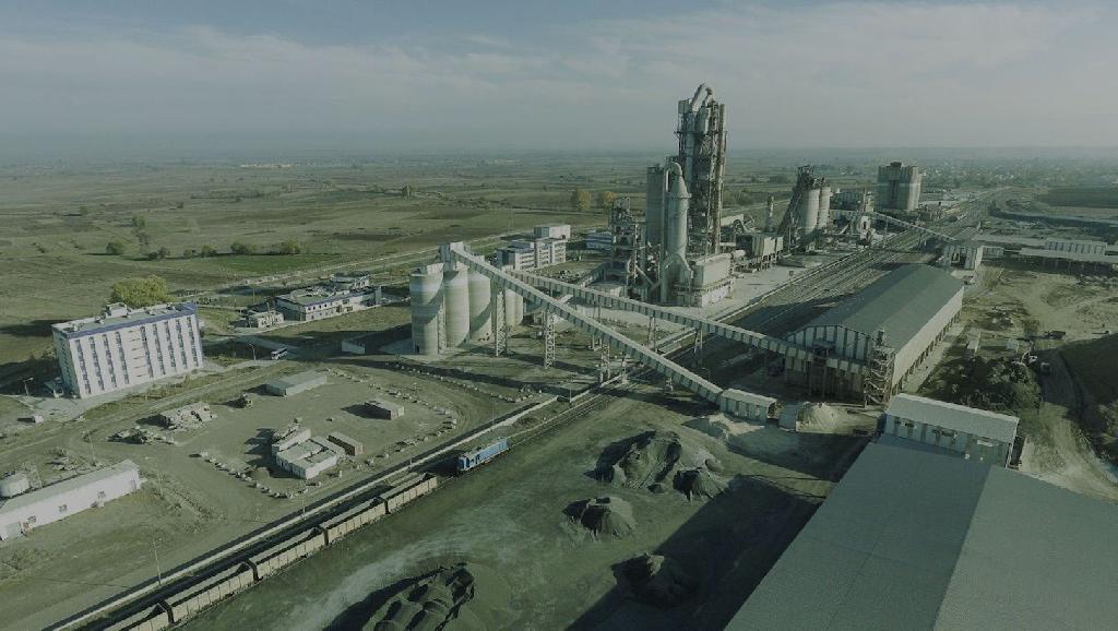 Азербайджан увеличил объем производства клинкера и гипса в 2020 году