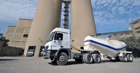Kuwait Cement Company получила сертификат API на выпуск тампонажного цемента