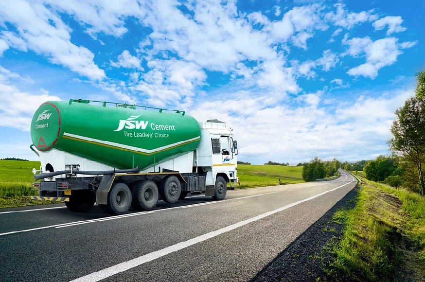 JSW Cement приступила к тестированию электрогрузовиков с целью сокращения выбросов углекислого газа в логистических процессах
