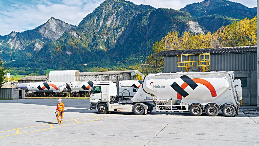 К 2030 году LafergeHolcim также доведет до 37 % долю отходов, используемых на производстве в качестве топлива.