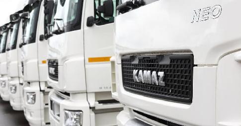 kamaz-postavit-zavodam-evrotsement-grup-tysyachu-avtomobiley-na-gazomotornom-toplive