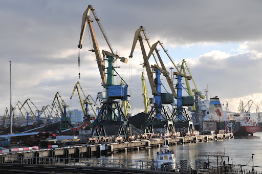 Мурманский порт усилил позиции Арктического узла: обновлен причал для судов Panamax