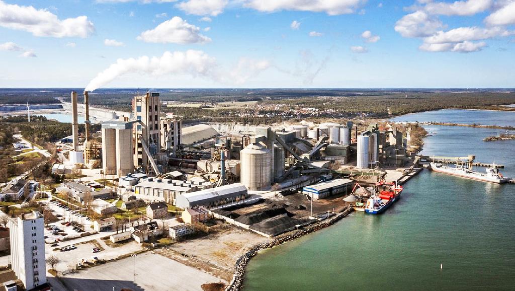 HeidelbergCement планирует построить первый в мире цементный завод с нулевыми выбросами углекислого газа