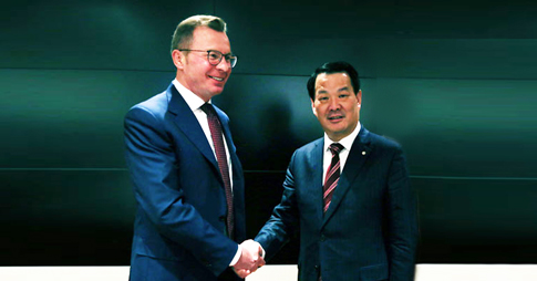 Президент «ЕВРОЦЕМЕНТ груп» Михаил Скороход встретился с  президентом CNBM Co Ltd. Пэн Шоу