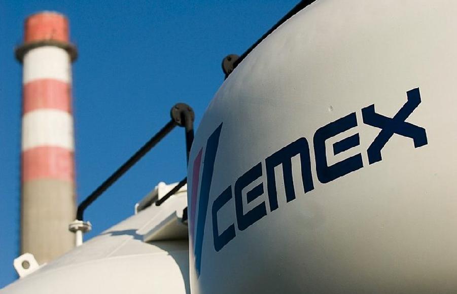 Производитель цемента CEMEX, Sasol ecoFT, входящая в состав интегрированной химической компании Sasol, и компания по возобновляемым источникам энергии ENERTRAG объединили свои усилия в проектном консорциуме Concrete Chemicals, чтобы производить экологичное авиационное топливо (Sustainable aviation fuels, SAF).  