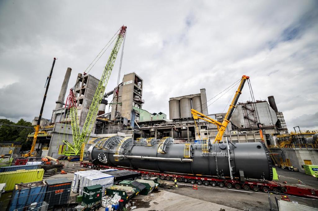 Heidelberg Materials осуществила установку устройства для улавливания углекислого газа на цементном заводе в городе Бревик, Норвегия