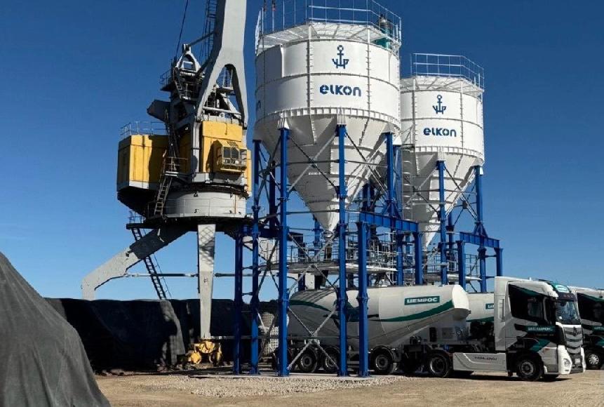 Компания ЦЕМРОС открыла речной терминал в Чувашии