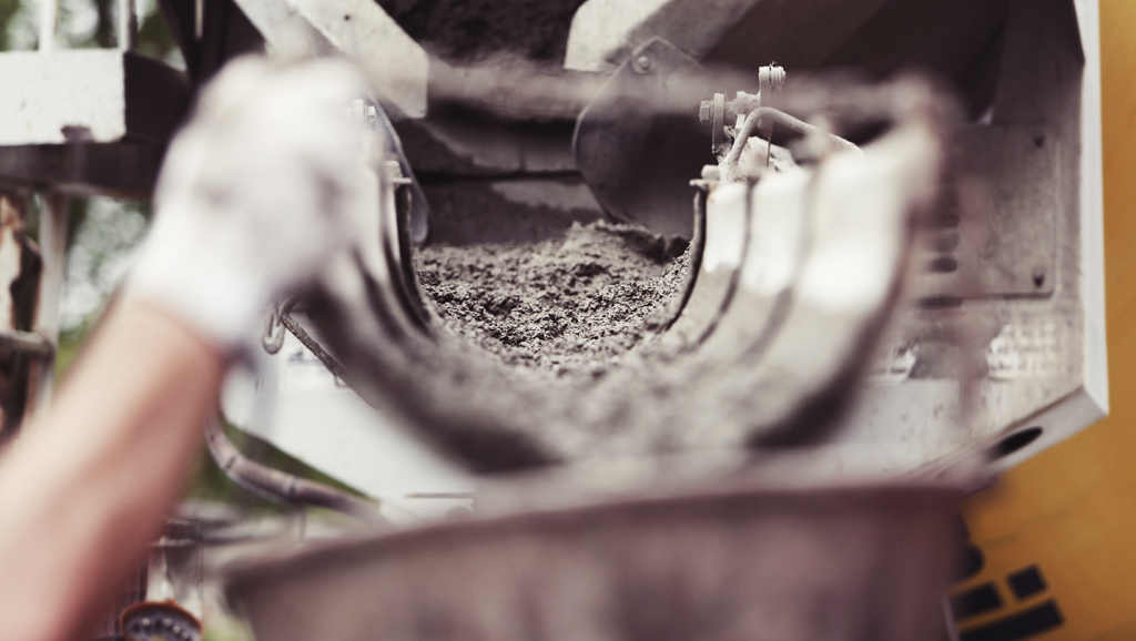 Казахская цементная компания Steppe Cement сообщила о выручке в третьем квартале в размере 12,05 млрд тенге (почти 29 млн долларов)